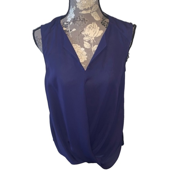 LAUNDRY SHELLI SEGAL Navy Blue Semi Sheer Sleeveless Blouse size small - Picture 2 of 7